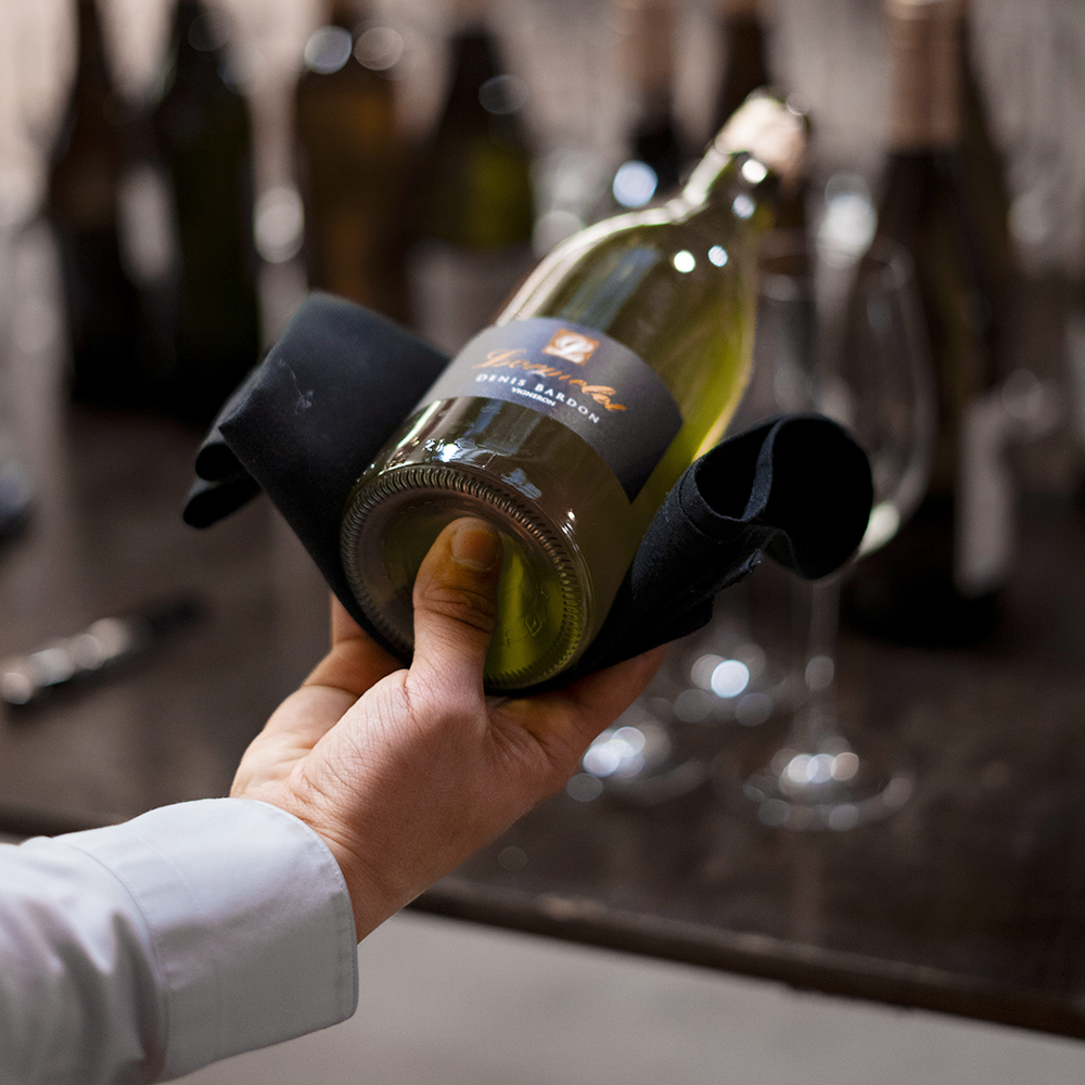 Xtravia salle vin service formation